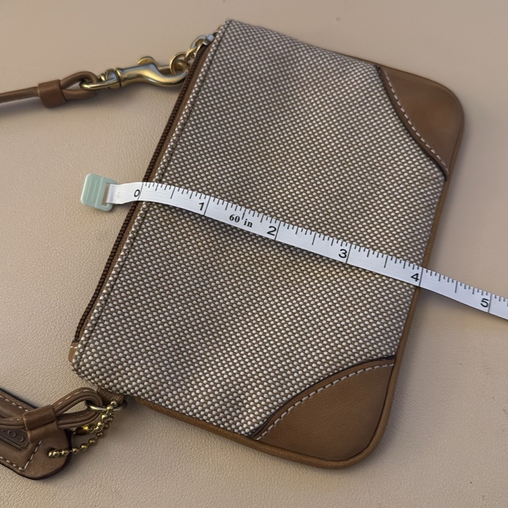 Vintage Coach Small Wristlet | Tweed Fabric & Leather Zip Pouch Tan - Picture 8 of 8